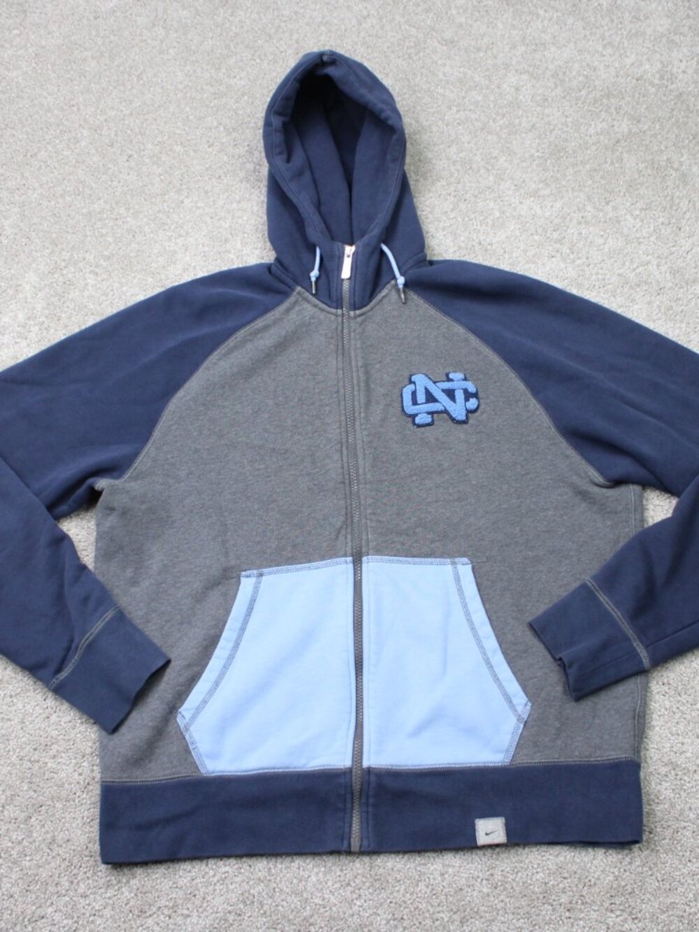 Nike North Carolina Hoodie Mens Large Blue/Gray NCAA Full Zip Hooded Sweatshirt